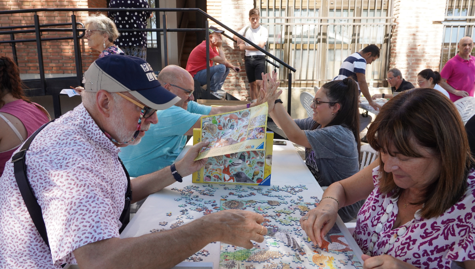 Un centenar de parejas se disputan el séptimo Concurso de Puzzles de Simancas 